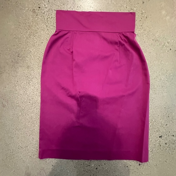 Fuchsia High waisted pencil skirt 100% cotton made in Italy Size 42 (Italy) - Picture 1 of 4
